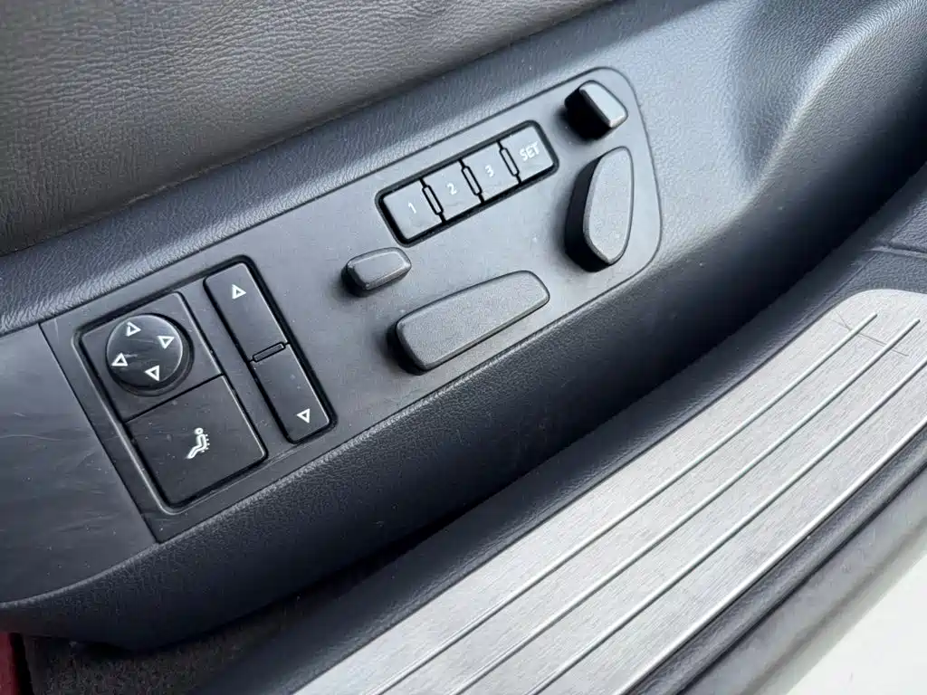 Volkswagen Phaeton — миниатюра 11