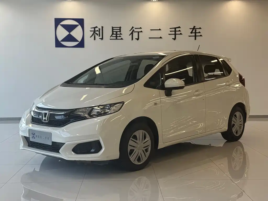 Купить Honda Fit