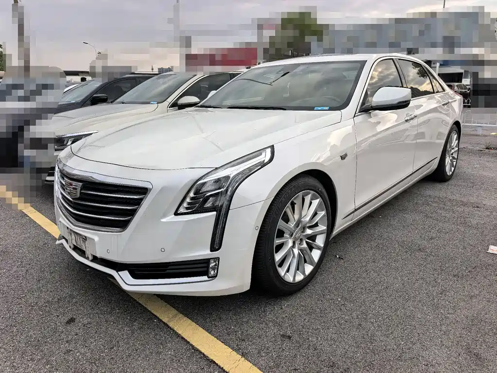 Купить Cadillac CT6