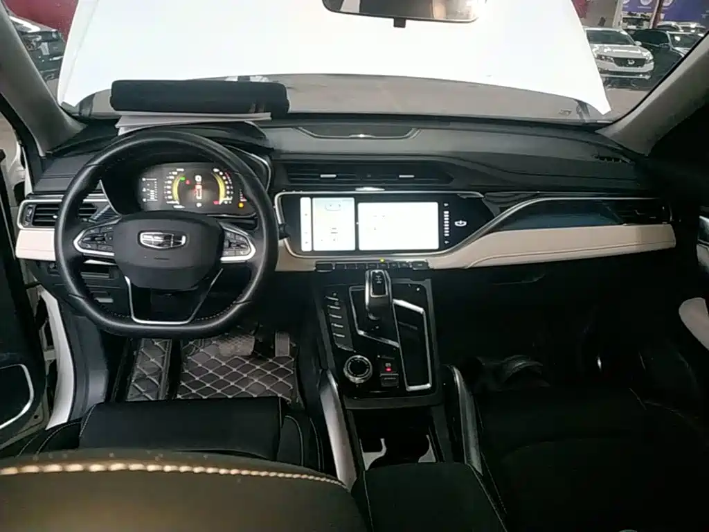 Geely Boyue — миниатюра 10