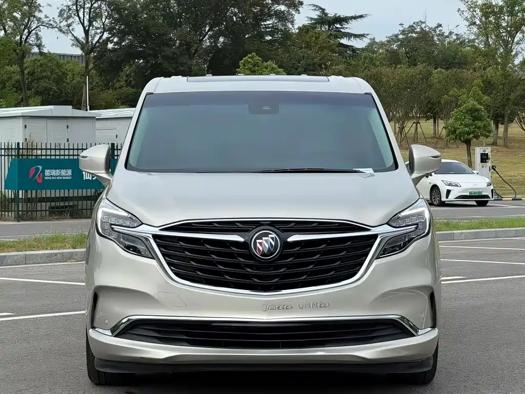 Buick GL8 2022
