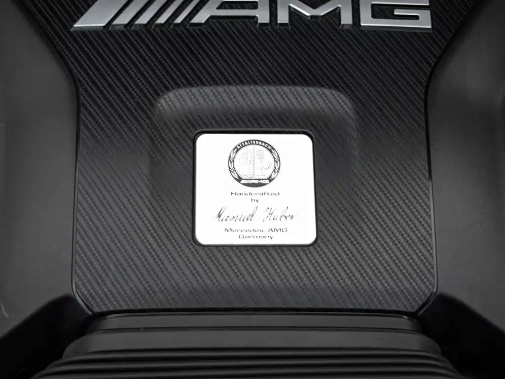 MERCEDES-BENZ GLA AMG