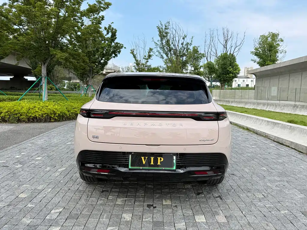 Leapmotor Leapmotor Lafa5 — миниатюра 17