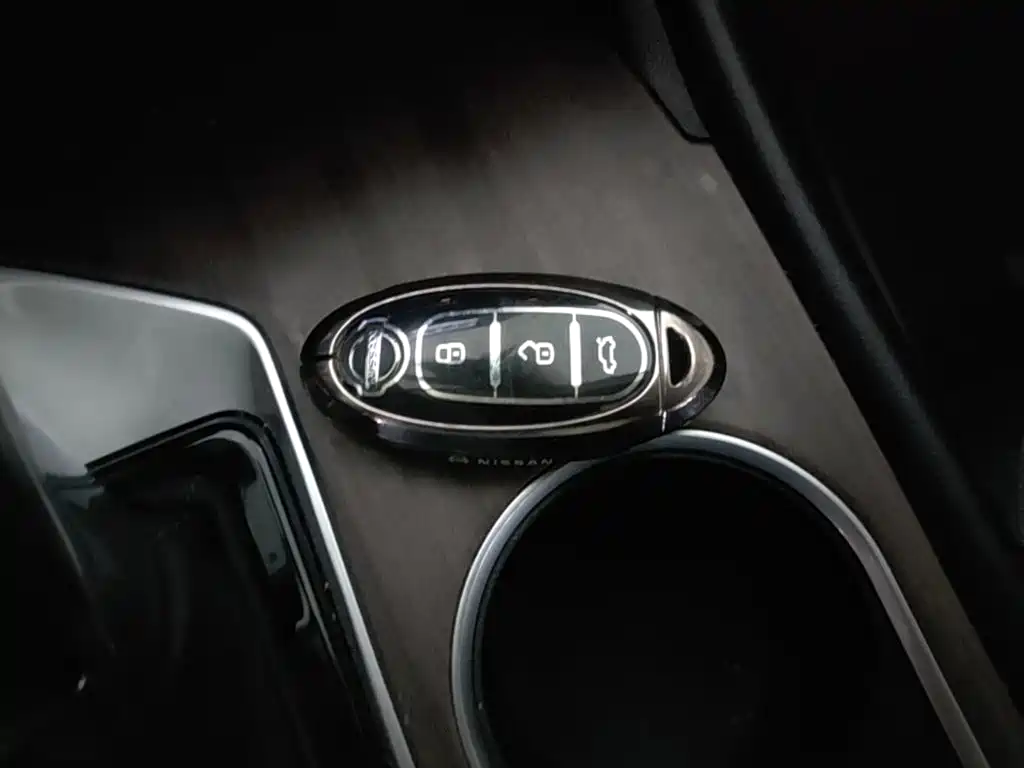 Nissan Teana — миниатюра 9