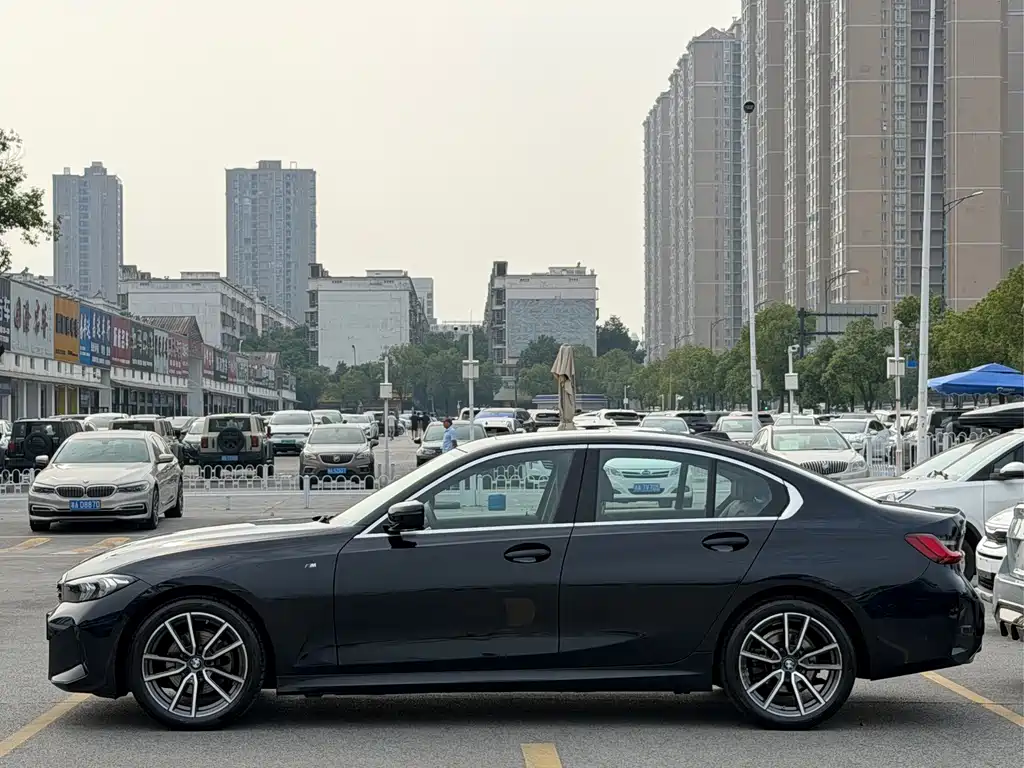 BMW 3 Series — миниатюра 4