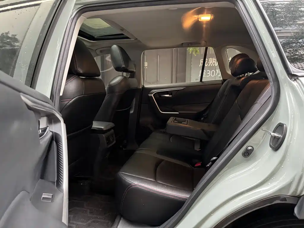 Toyota RAV4 2020 2.0L CVT