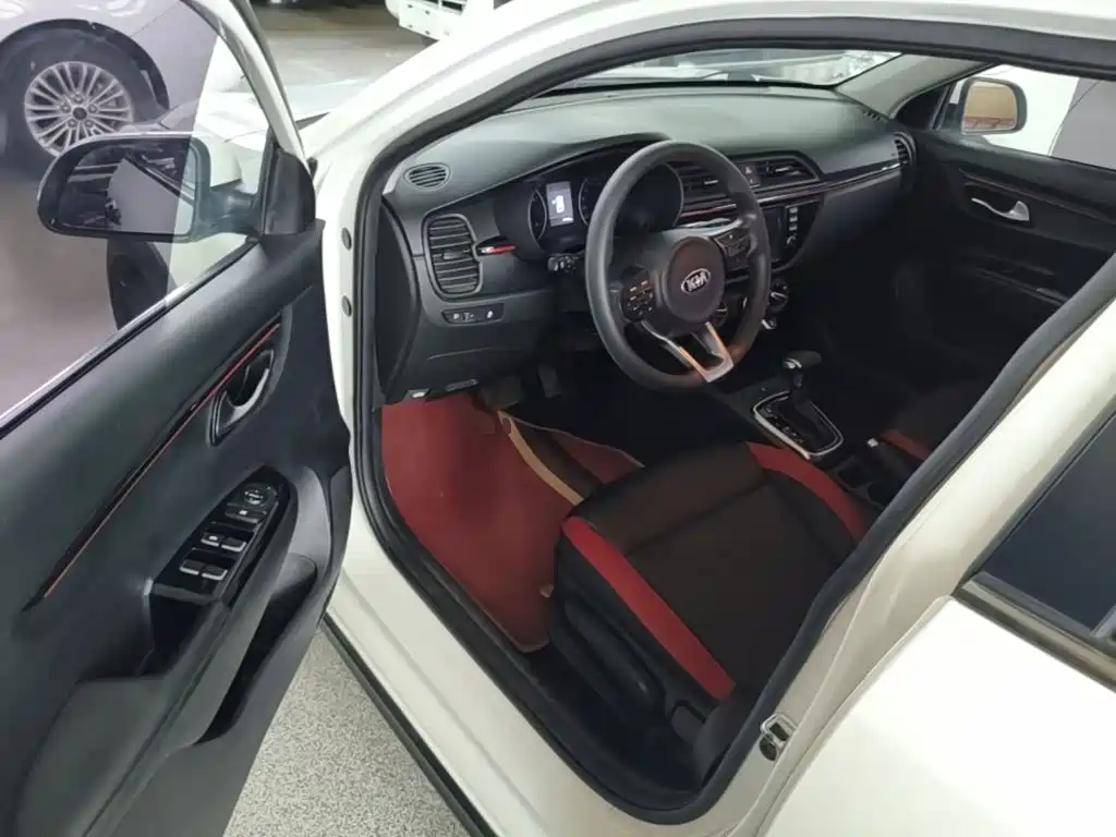 Kia KX Cross — миниатюра 16