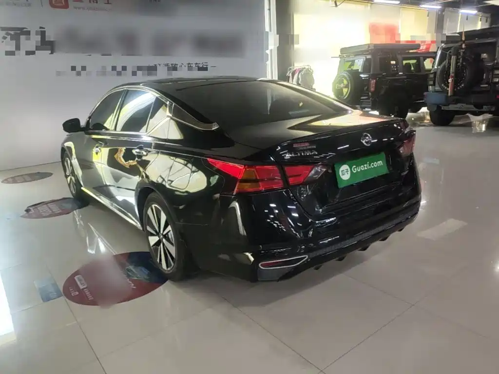 Nissan Teana — миниатюра 5