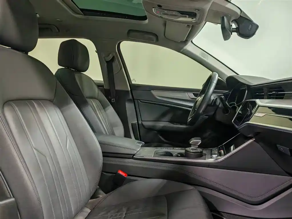 Audi A6 2022 allroad quattro 55 TFSI Premium