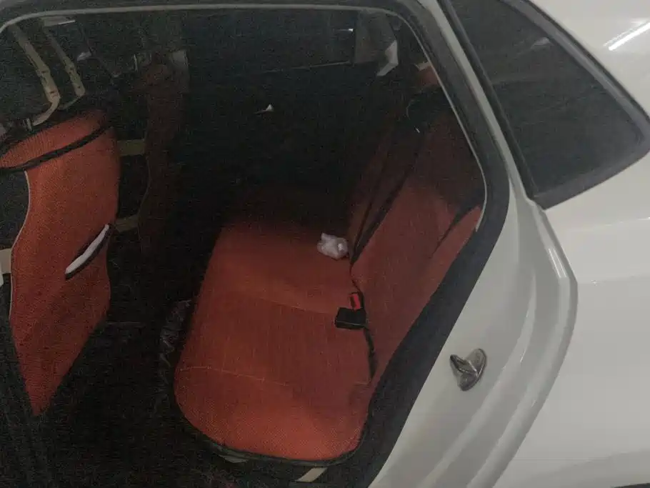 Volkswagen Polo — миниатюра 11
