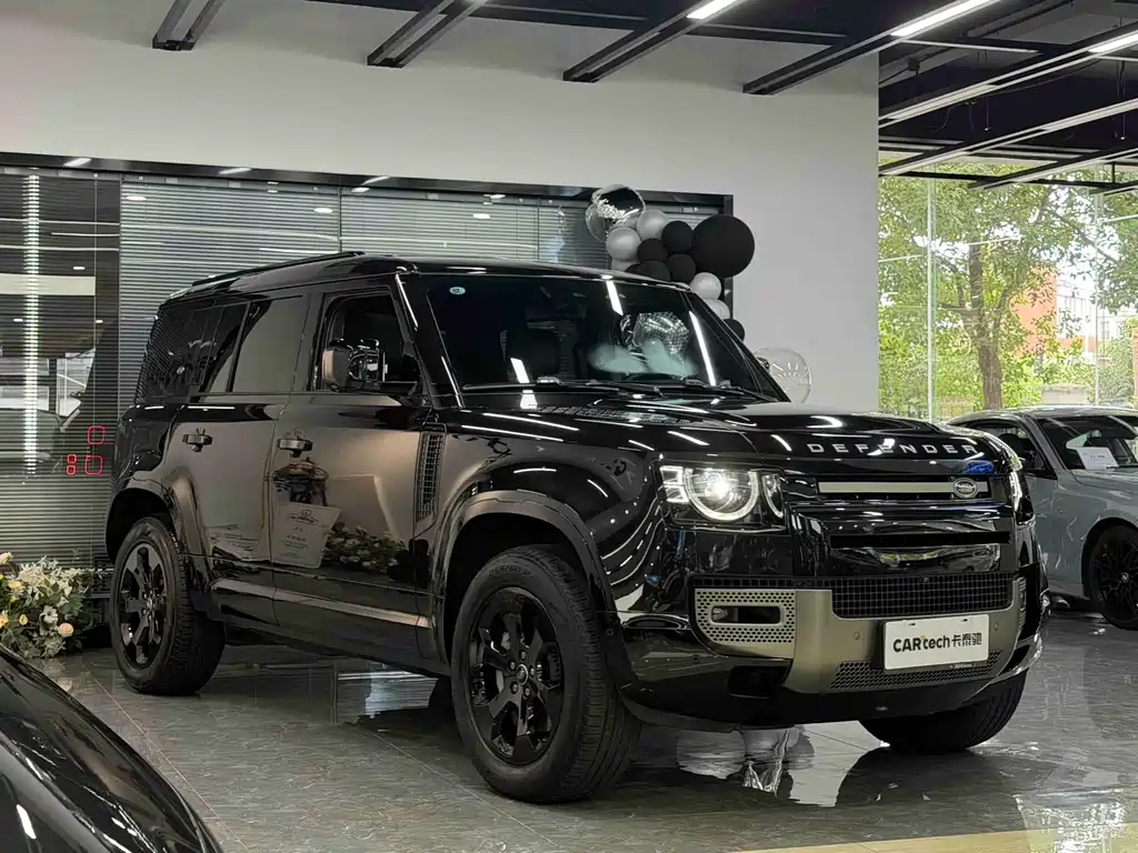 Land Rover Defender — миниатюра 3