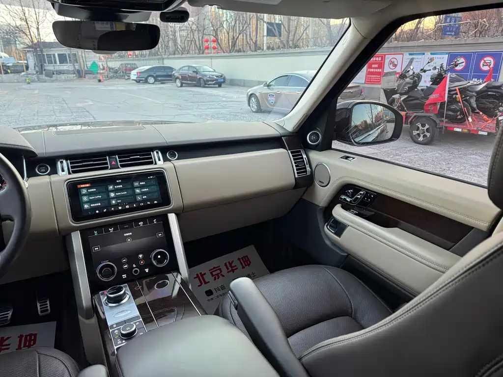 LAND ROVER RANGE ROVER