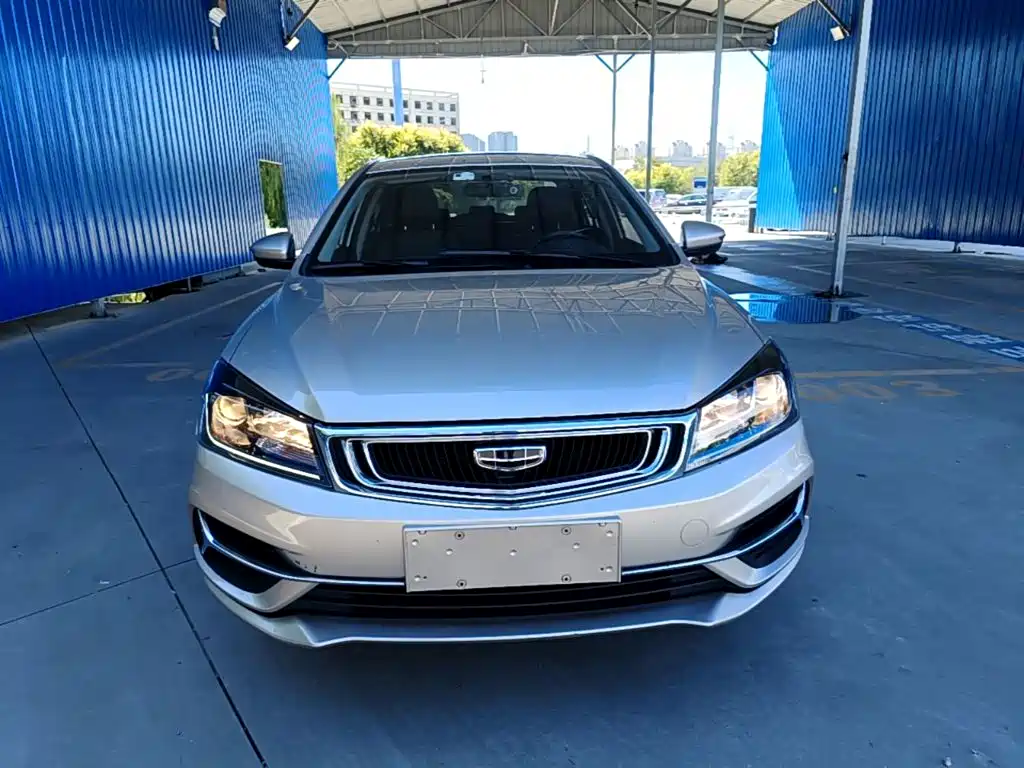 Geely Emgrand — миниатюра 3