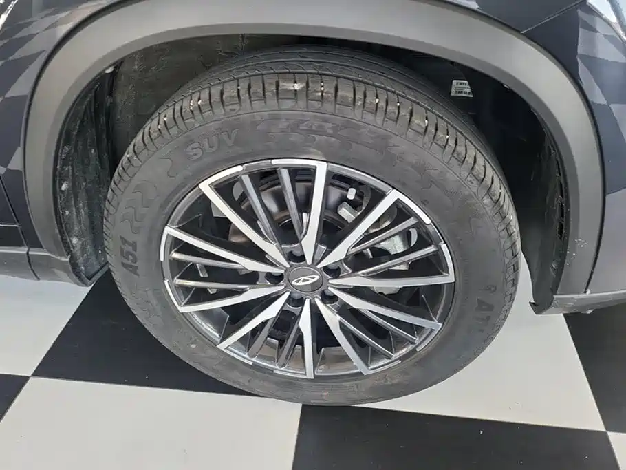 Chery Tiggo 8 — миниатюра 6