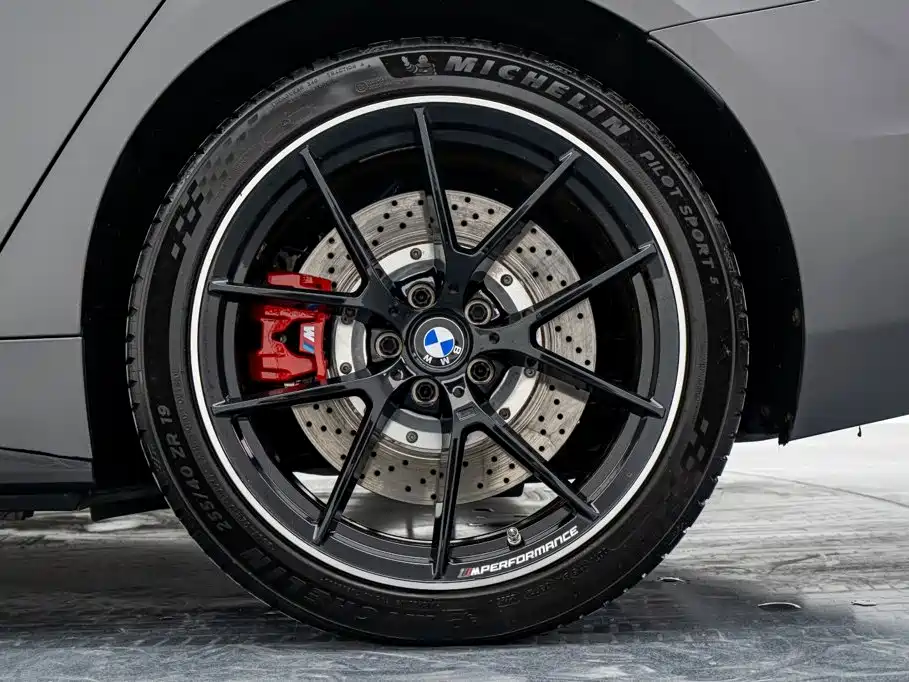 BMW i4 — миниатюра 24