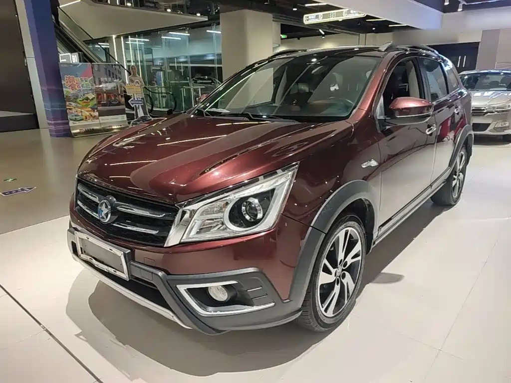 Venucia T70X — миниатюра 2