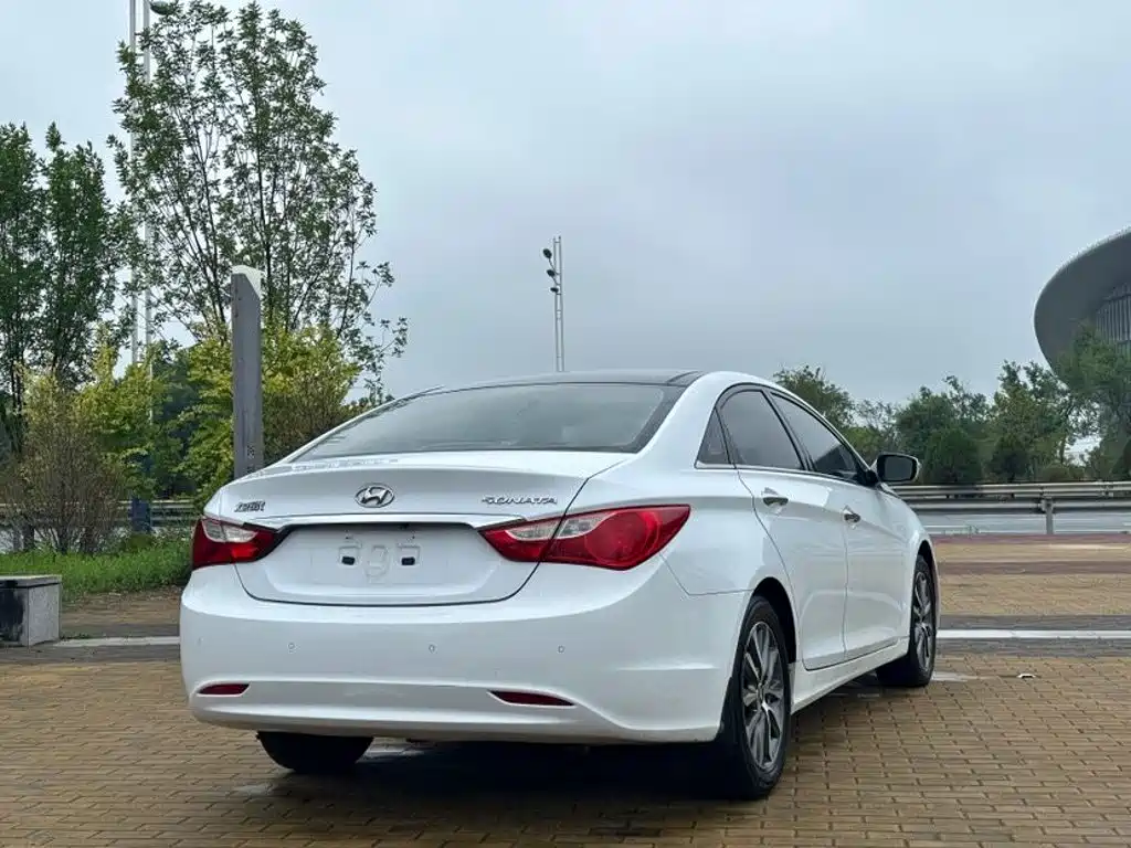 Hyundai Sonata — миниатюра 4