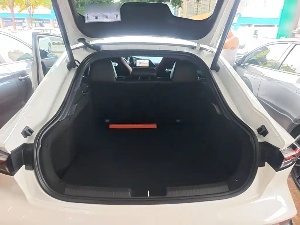 Changan UNI-V — миниатюра 19