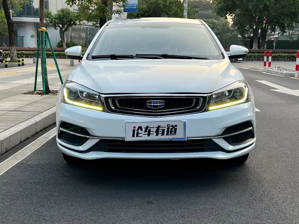 Geely Emgrand — миниатюра 24