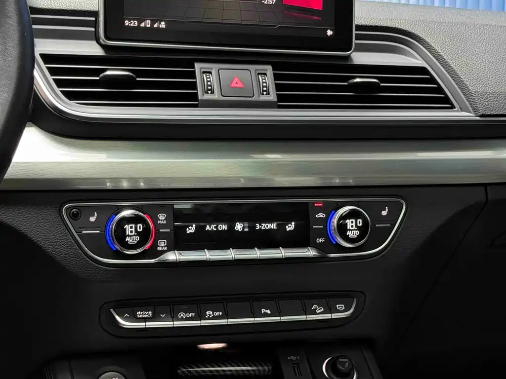 Audi Q5L — миниатюра 11