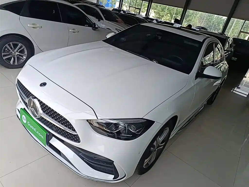 Mercedes-Benz C-Class 2022