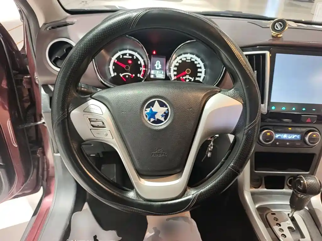 Venucia T70X — миниатюра 11