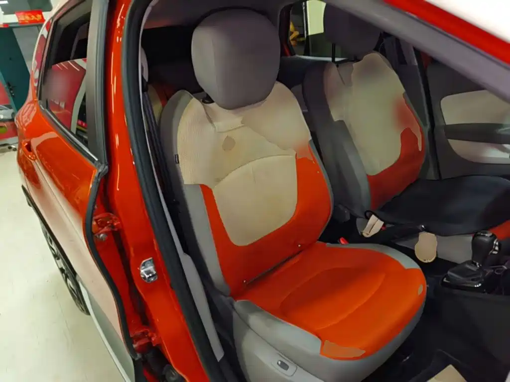 Renault Captur — миниатюра 25