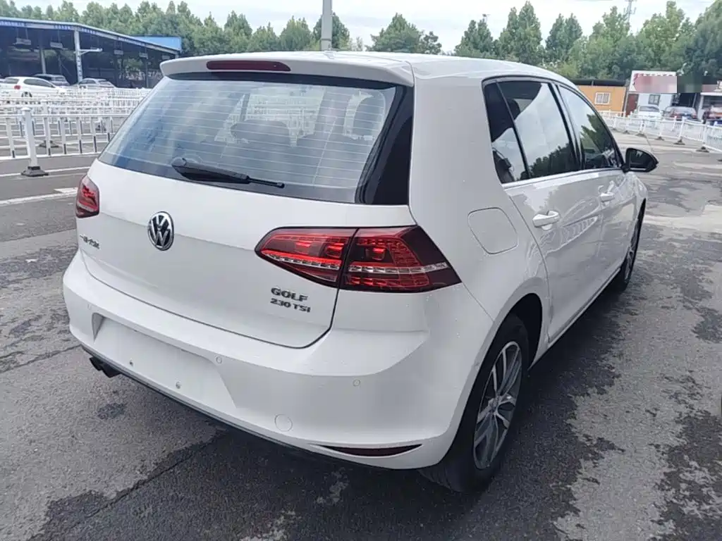 Volkswagen Golf — миниатюра 7