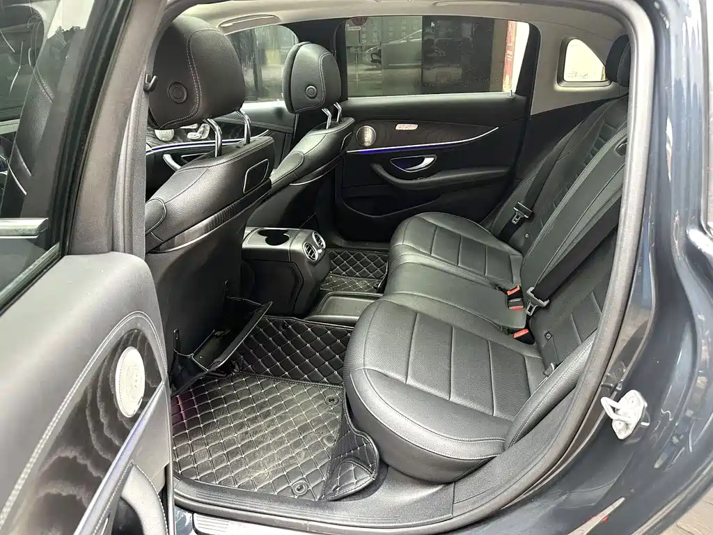 Mercedes-Benz E-Class E 2017 E 300 L Sport Fashion