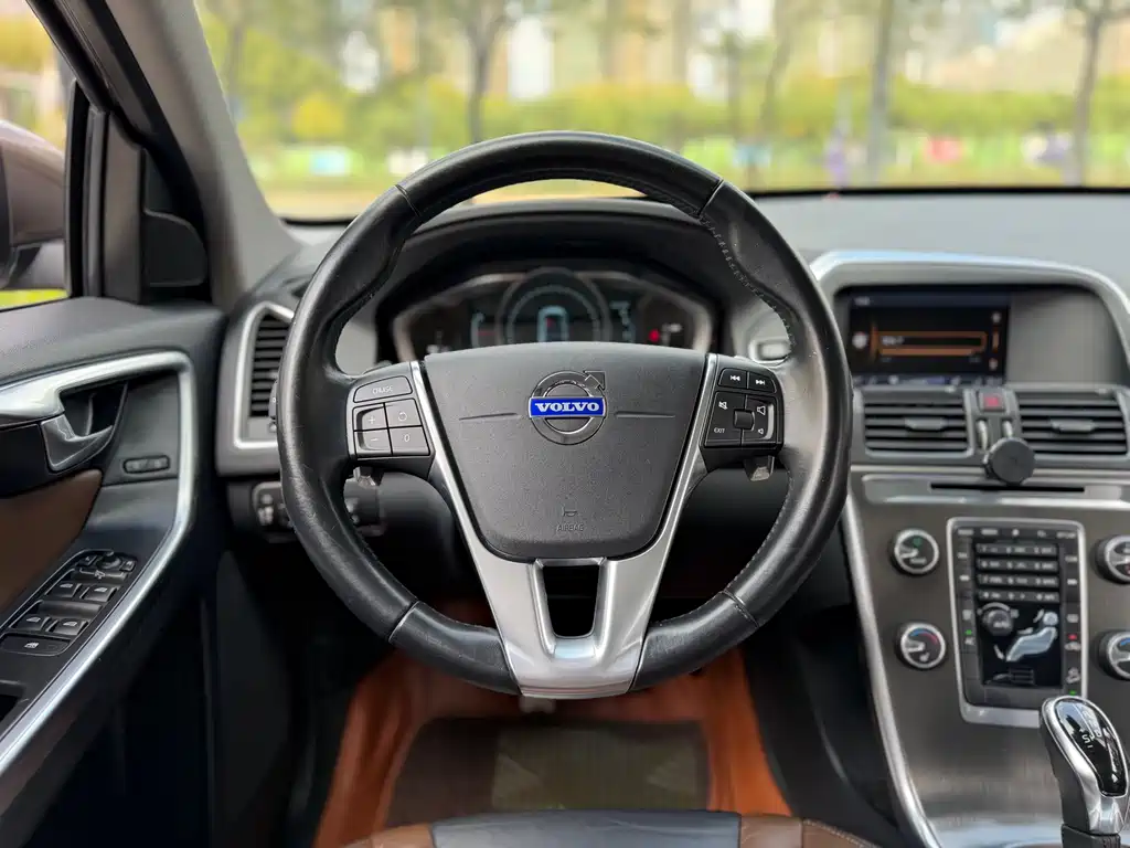 Volvo XC60 2014 T6