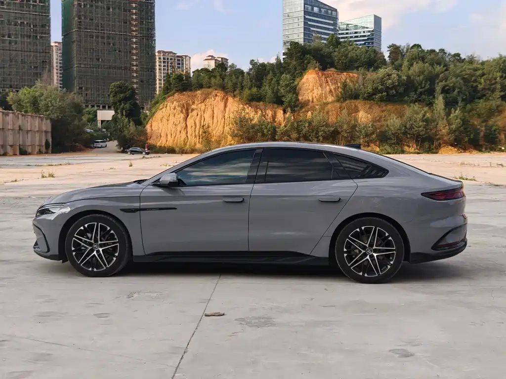 BYD Han — миниатюра 13