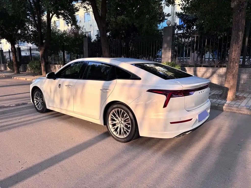 Bestune B70 — миниатюра 7