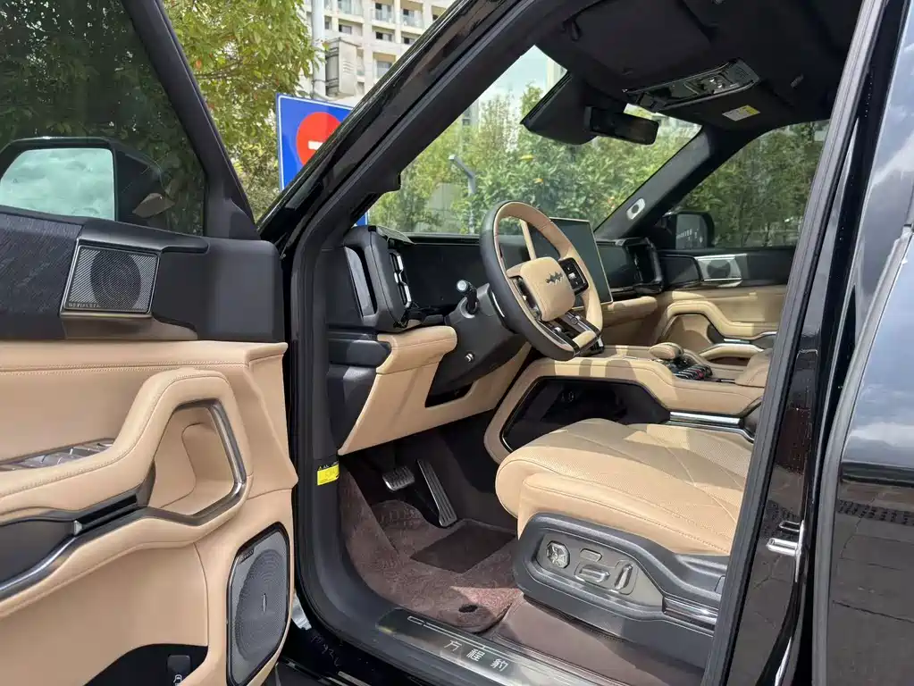 Fang Cheng Bao Leopard 8 — миниатюра 4