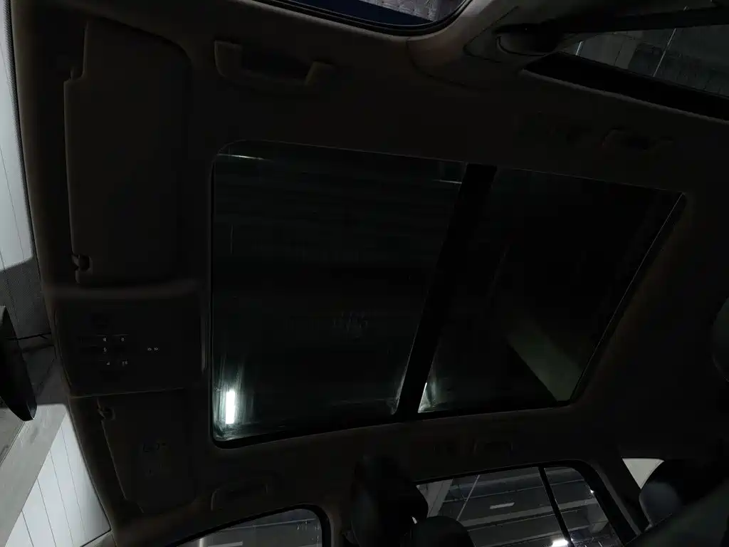 Volkswagen Touran — миниатюра 14