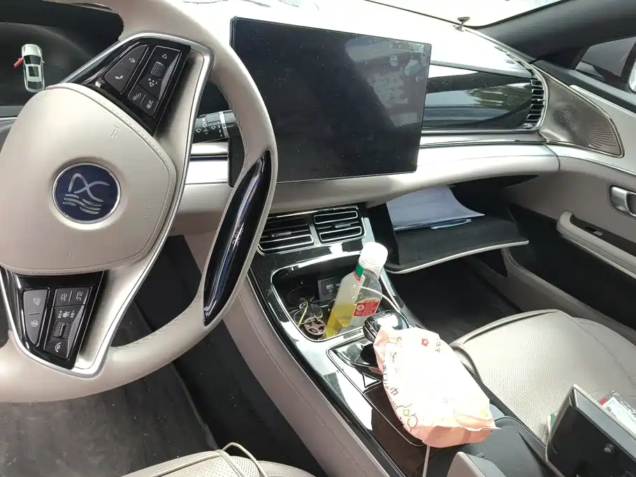 BYD Han — миниатюра 13