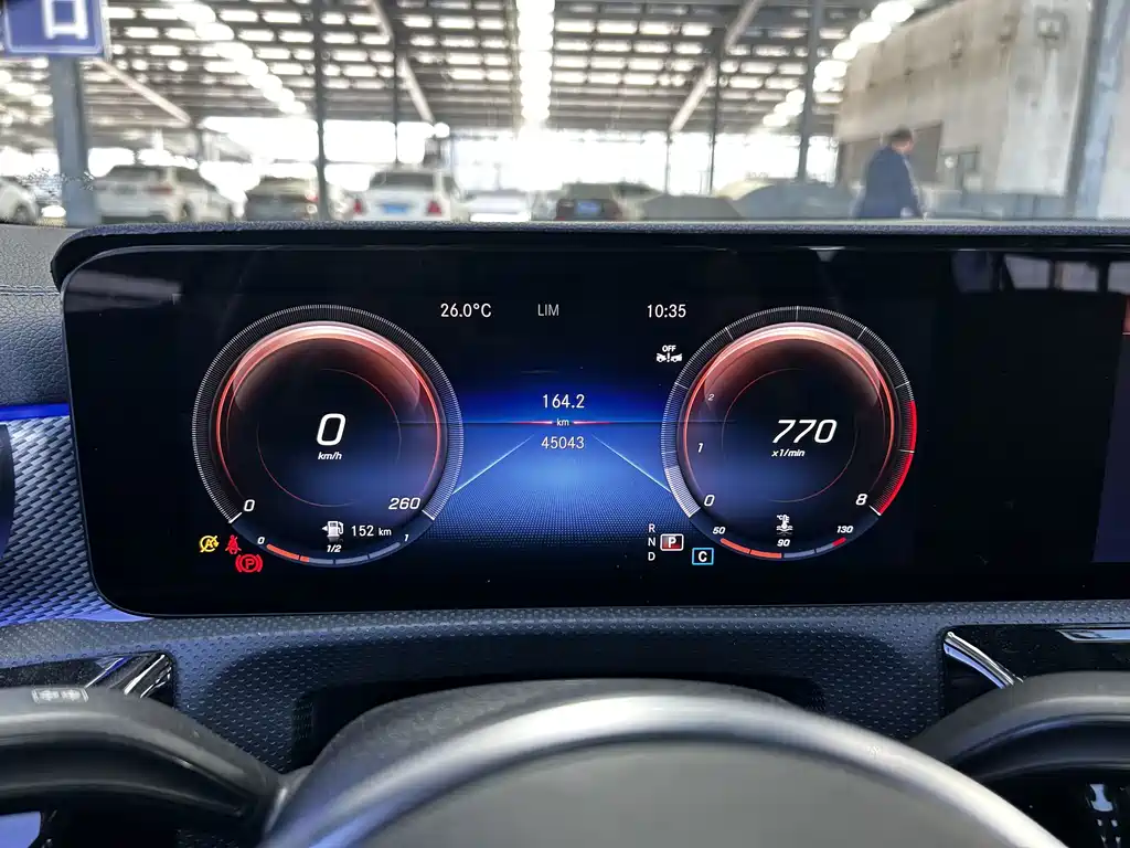 Mercedes-Benz A-Class — миниатюра 12