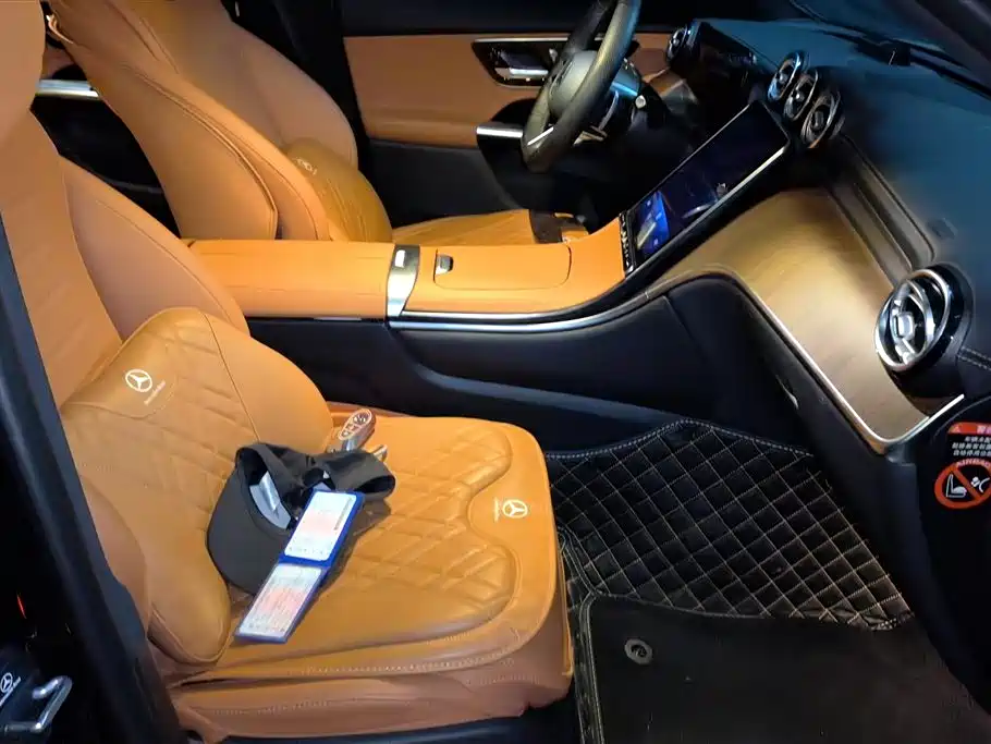 Mercedes-Benz GLC 2024 GLC 300 L 4MATIC 7 мест