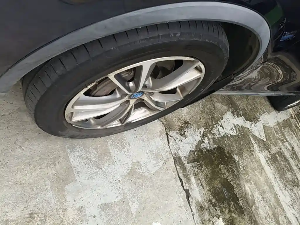 BYD Tang New Energy — миниатюра 23