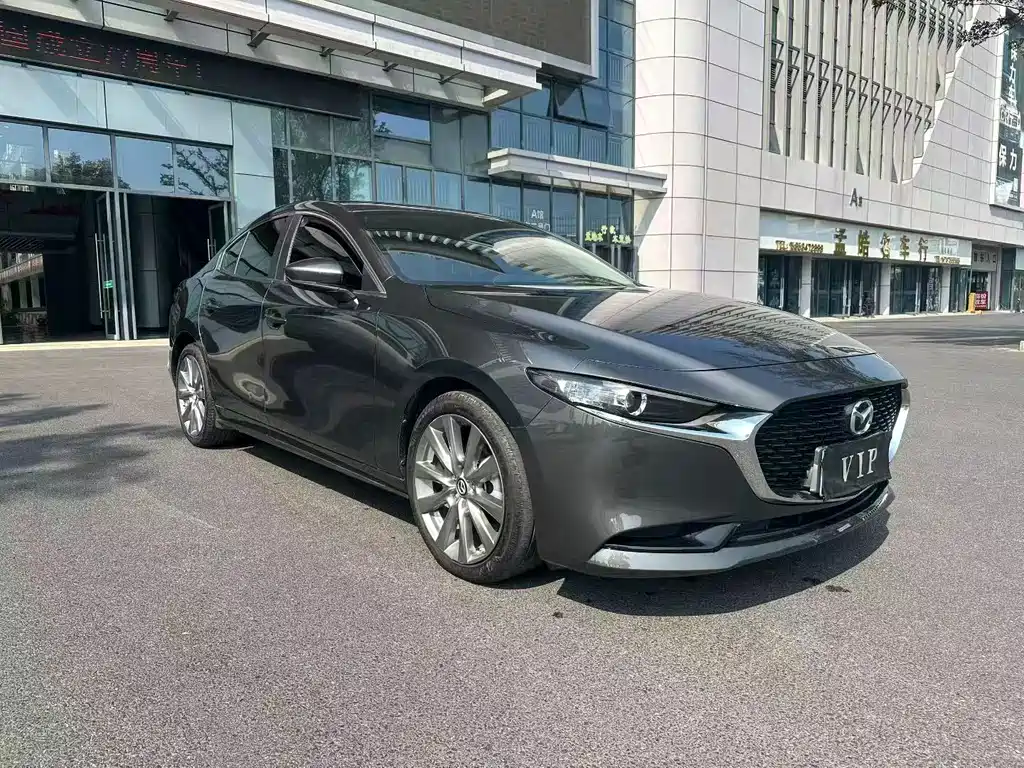Mazda 3 Axela — миниатюра 3
