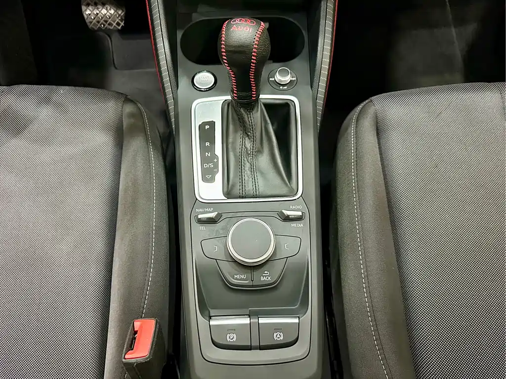 Audi Q2L — миниатюра 15