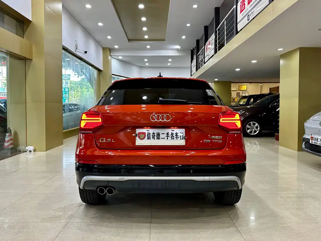 Audi Q2L — миниатюра 5