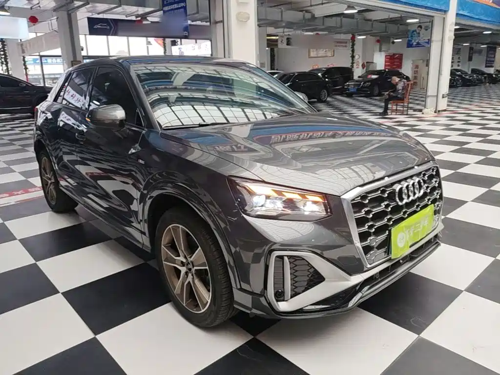 Audi Q2L — миниатюра 4