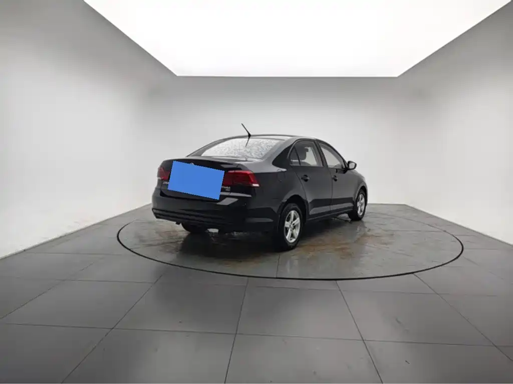 Volkswagen Santana — миниатюра 7