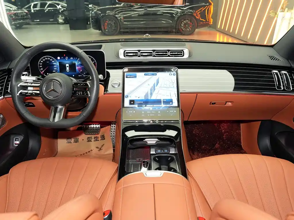 Mercedes-Benz S-Class — миниатюра 7