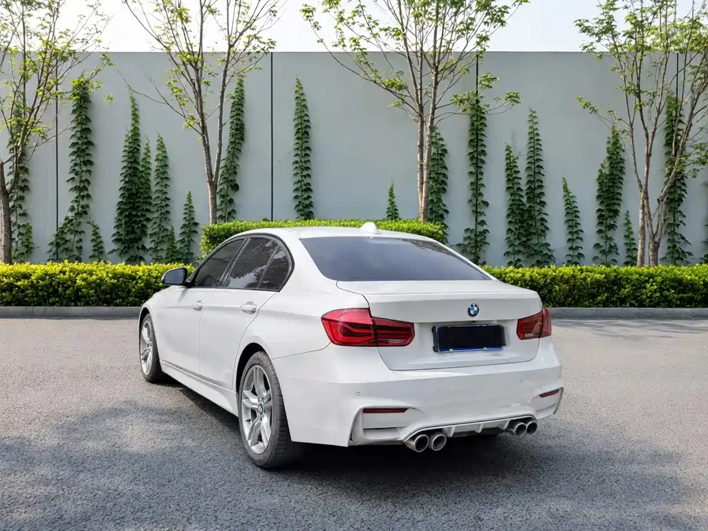 BMW 3 Series — миниатюра 7