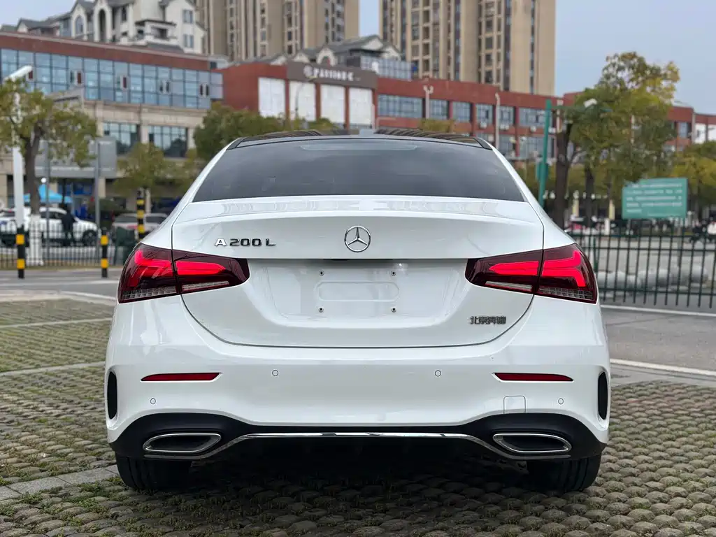 MERCEDES-BENZ A CLASS