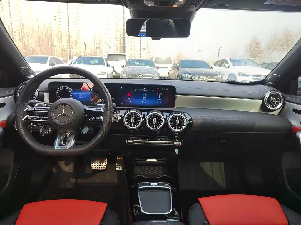 MERCEDES-BENZ A CLASS AMG