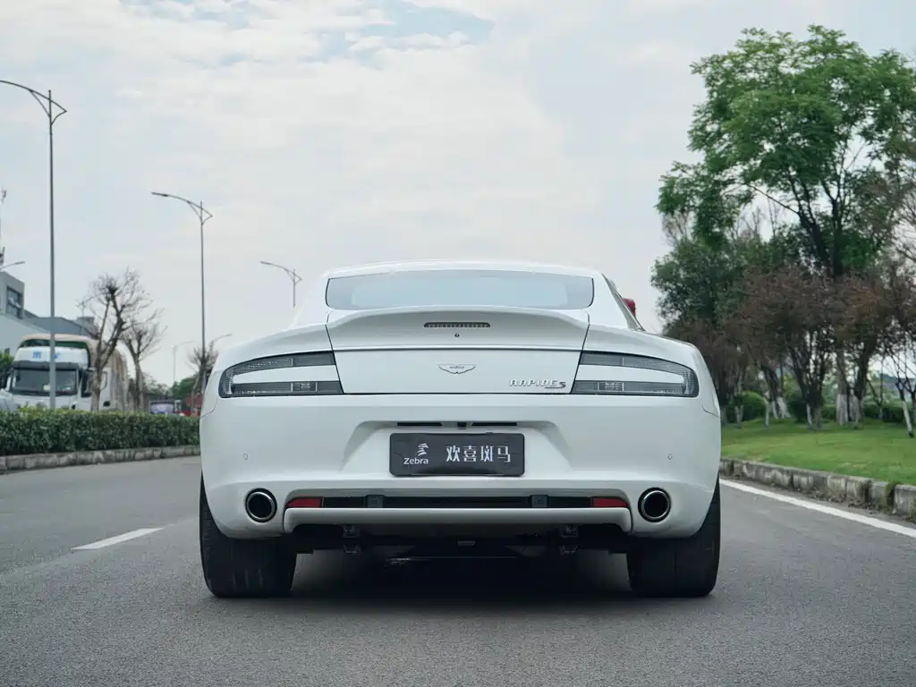 Aston Martin Rapide 2013 6.0L S