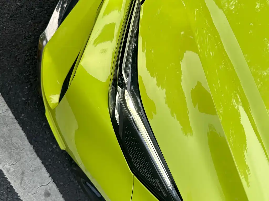 MG 5 SCORPIO