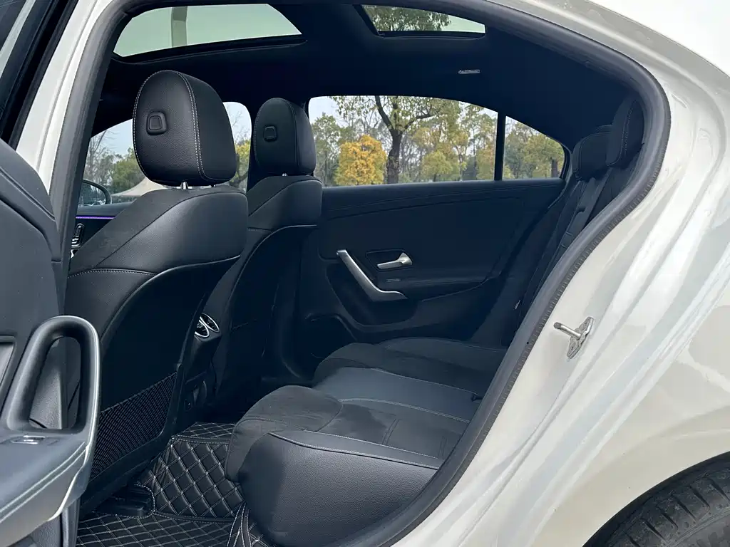 MERCEDES-BENZ A CLASS